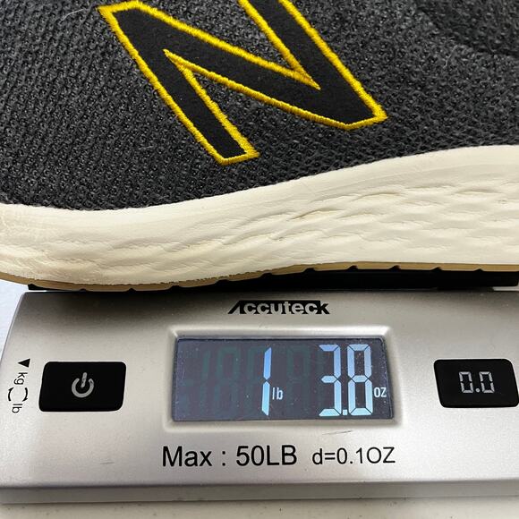 New Balance Arishi v3 Athletic Shoes Mens Size 10.5 Gray/Gold Comfort Sneaker main image 4
